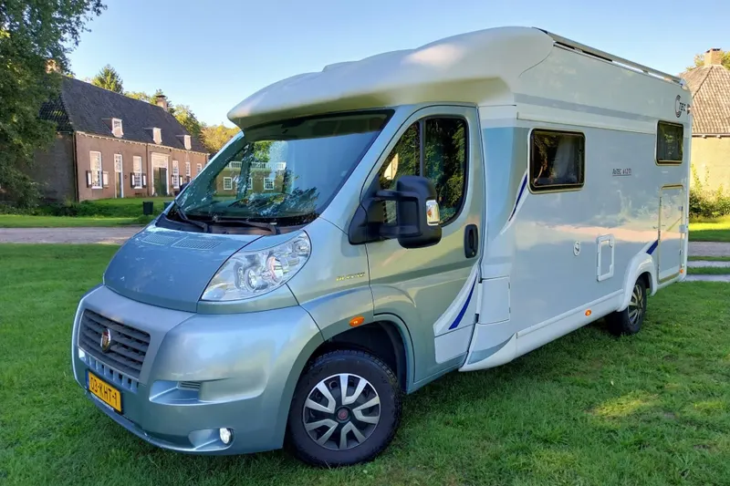 T.E.C. Tweedehands camper kopen (2009)