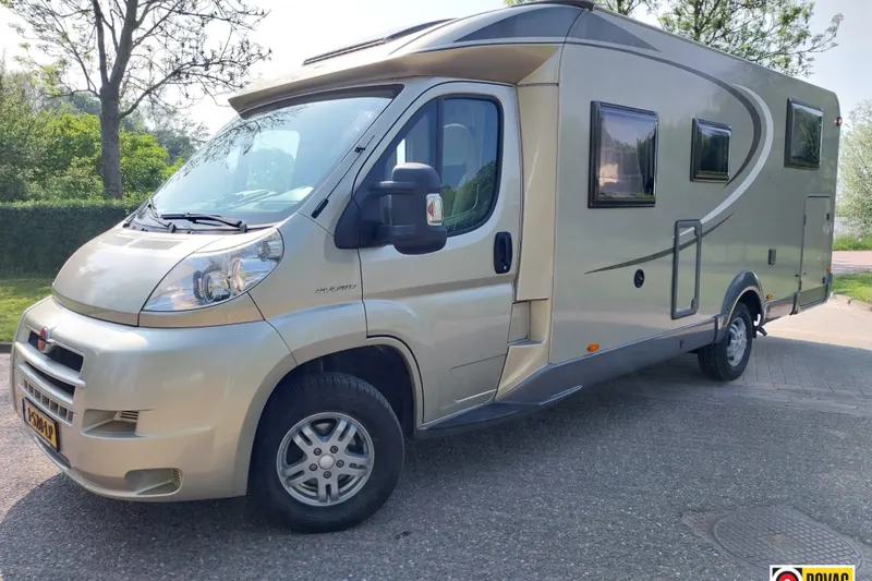 Bürstner Tweedehands camper kopen (2012)
