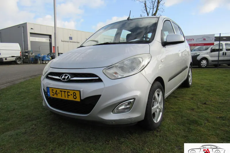 Hyundai i10 (2012)