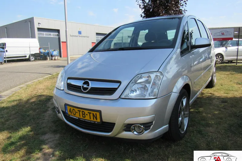 Opel Meriva (2006)
