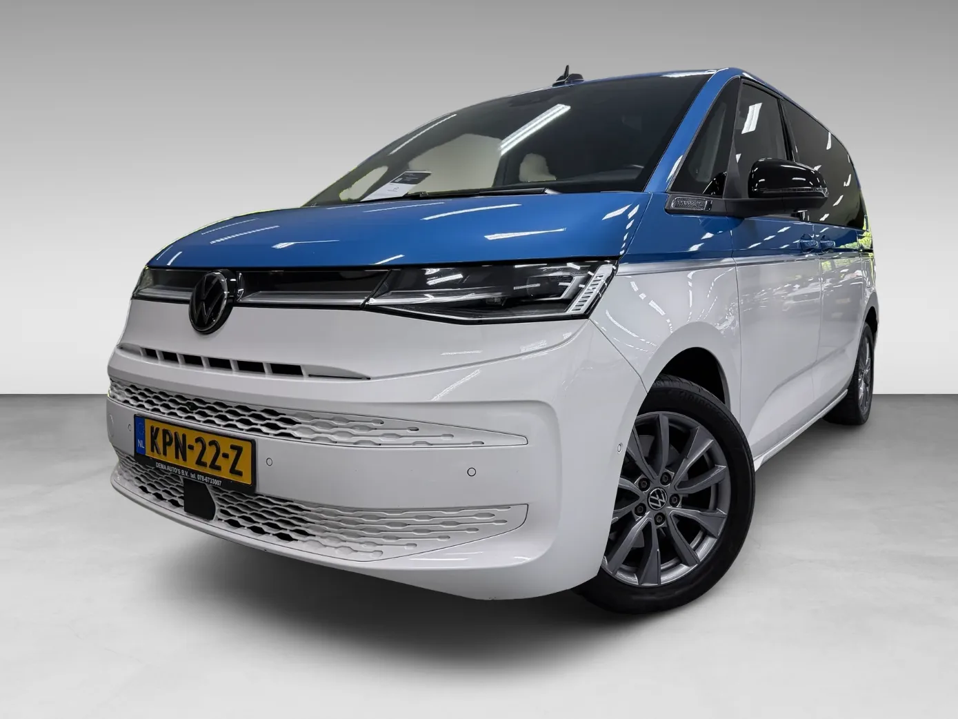 Volkswagen Multivan (2022) — foto 1