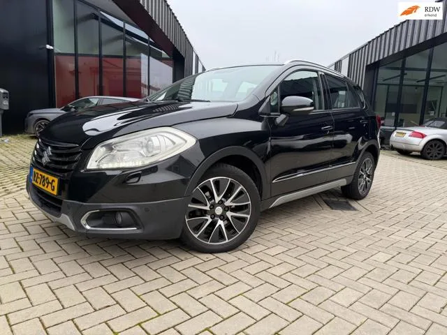 Suzuki SX4 S-Cross (2014) — foto 1