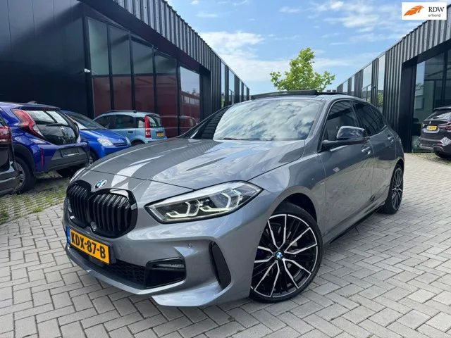 BMW 1-Serie (2023) — foto 1