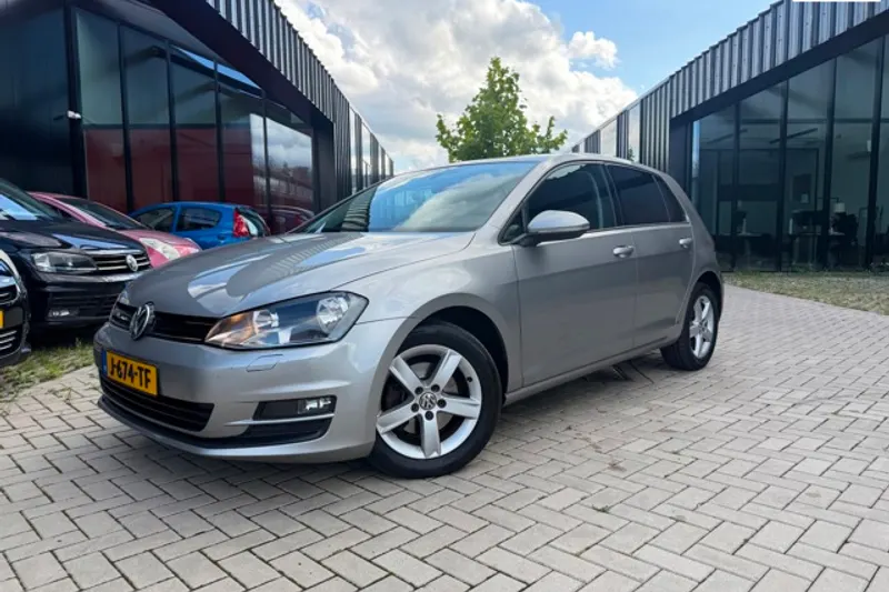 Volkswagen Golf (2013)
