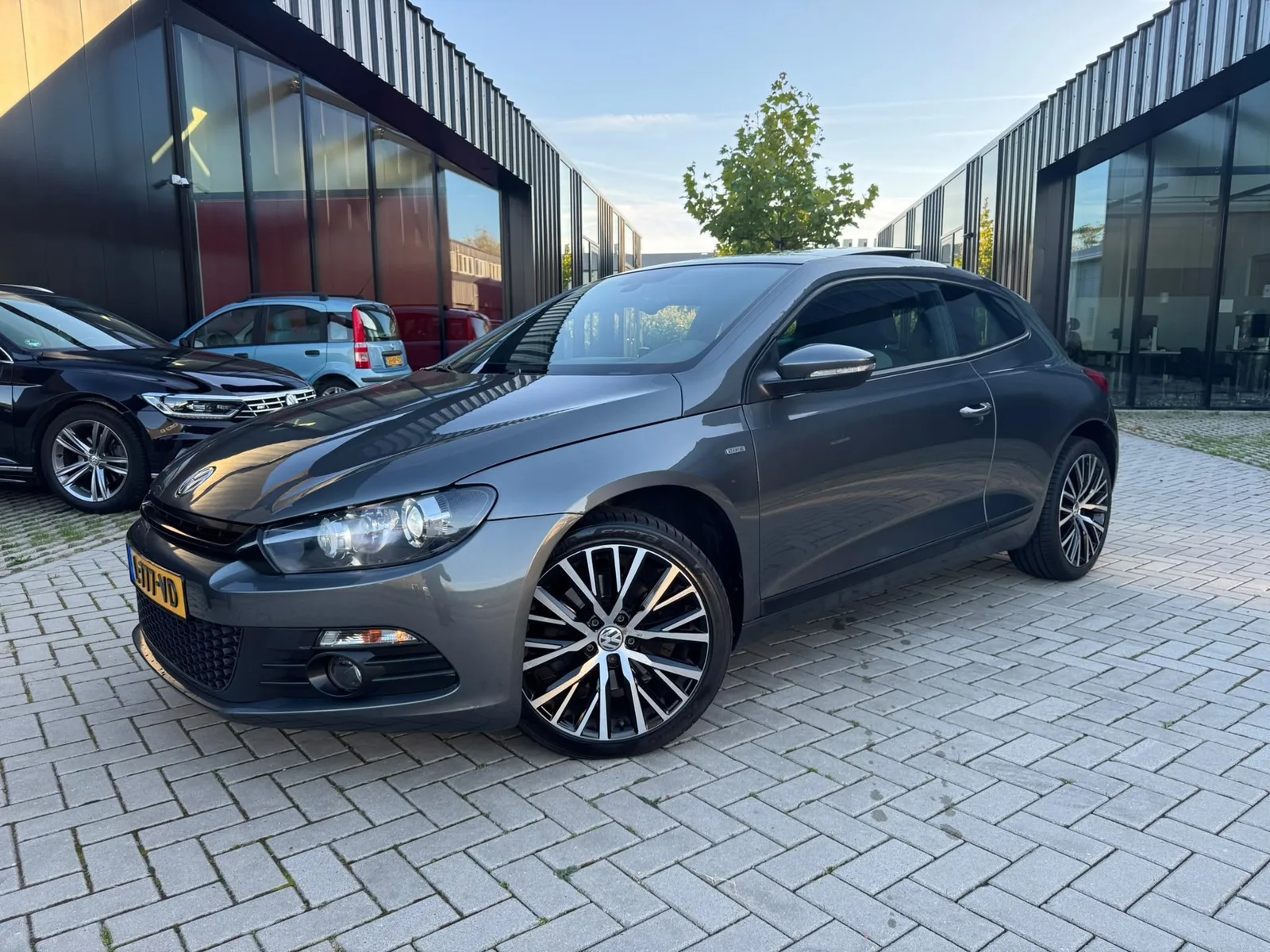 Volkswagen Scirocco (2013) — foto 1