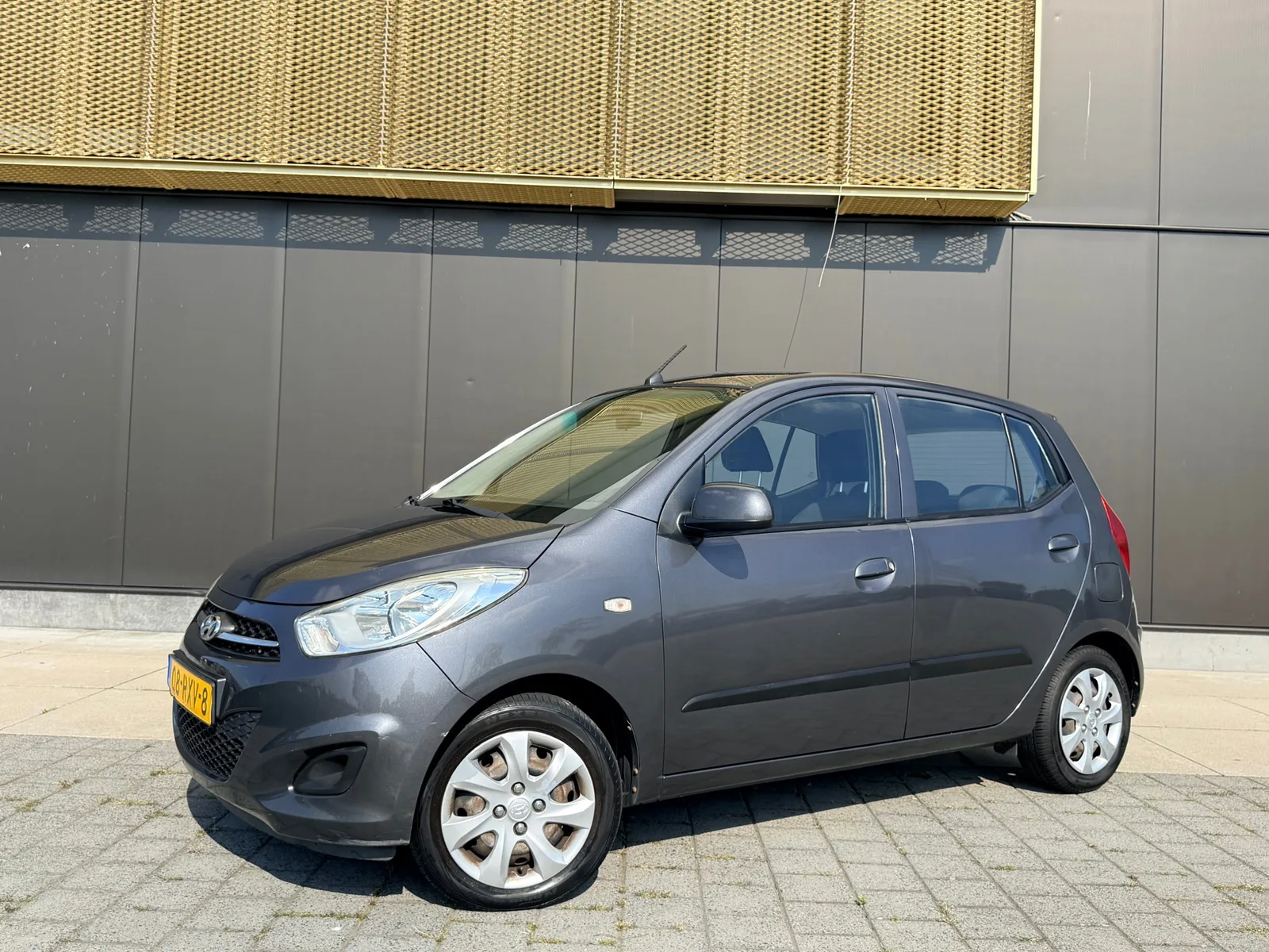 Hyundai i10 (2011) — foto 1