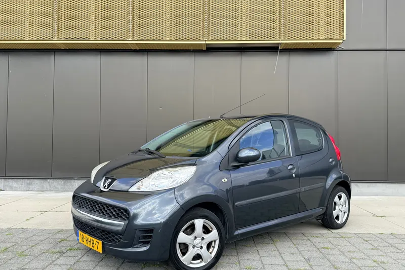 Peugeot 107 (2011)