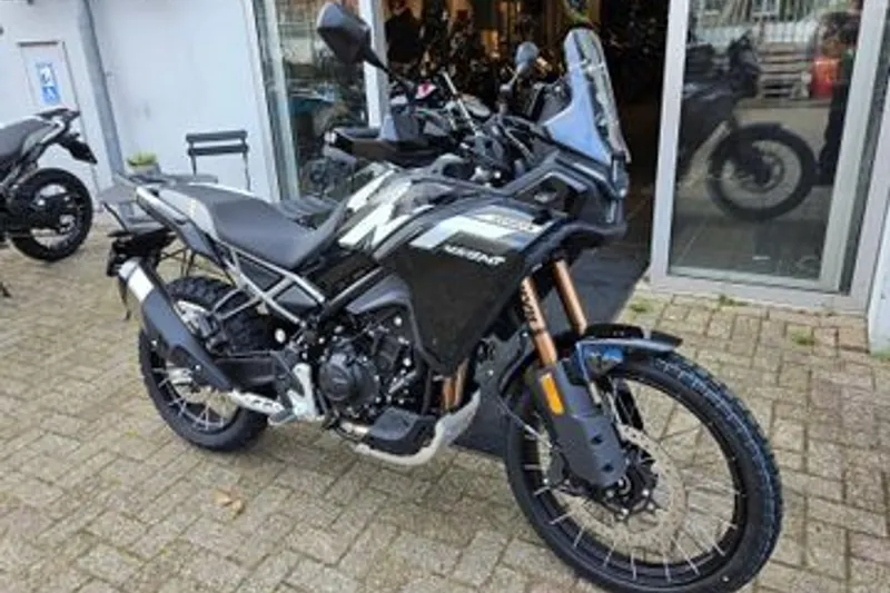CFMoto 450 MT (2026)