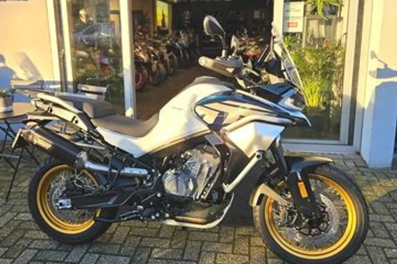 CFMoto 800 MT (2026)