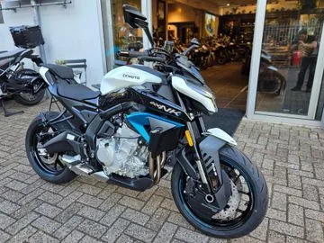 CFMOTO 675 (2025) — foto 1