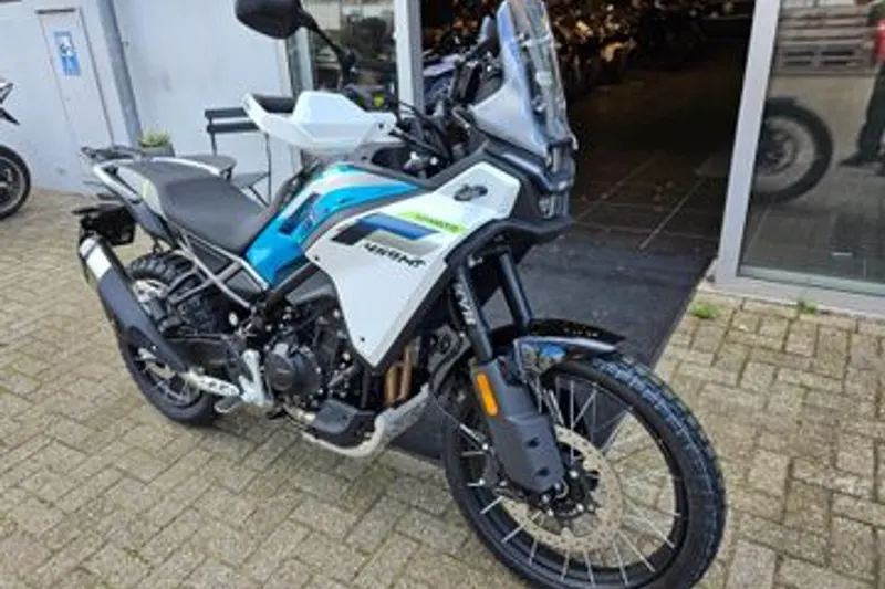 CFMoto 450 MT (2026)