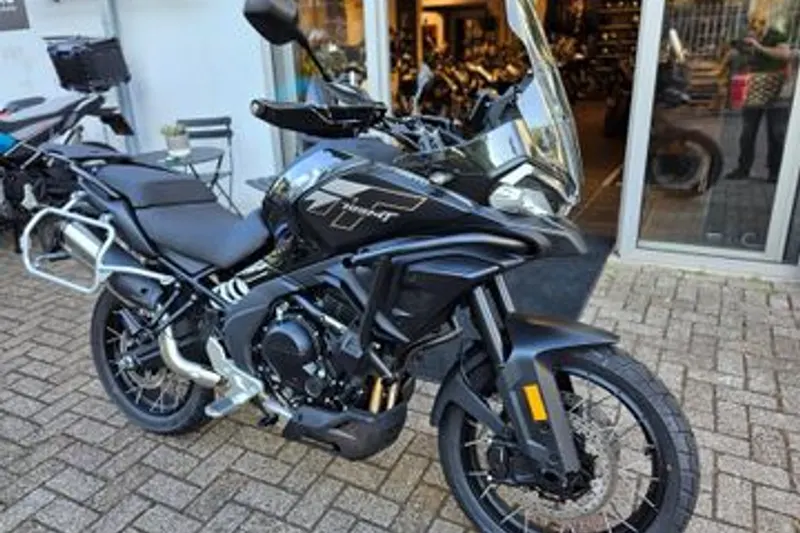 CFMoto 700 MT (2026)