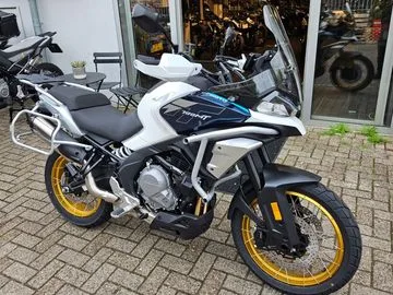 CFMOTO 700 (2026) — foto 1