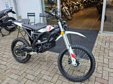 ZERO XE (2025) — foto 1