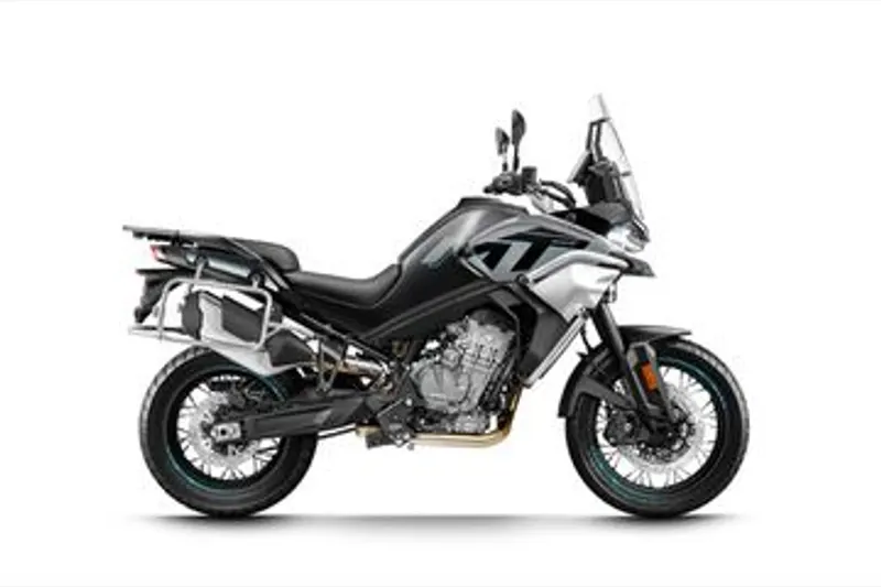 CFMoto 800 MT (2026)