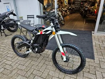 ZERO XB (2026) — foto 1