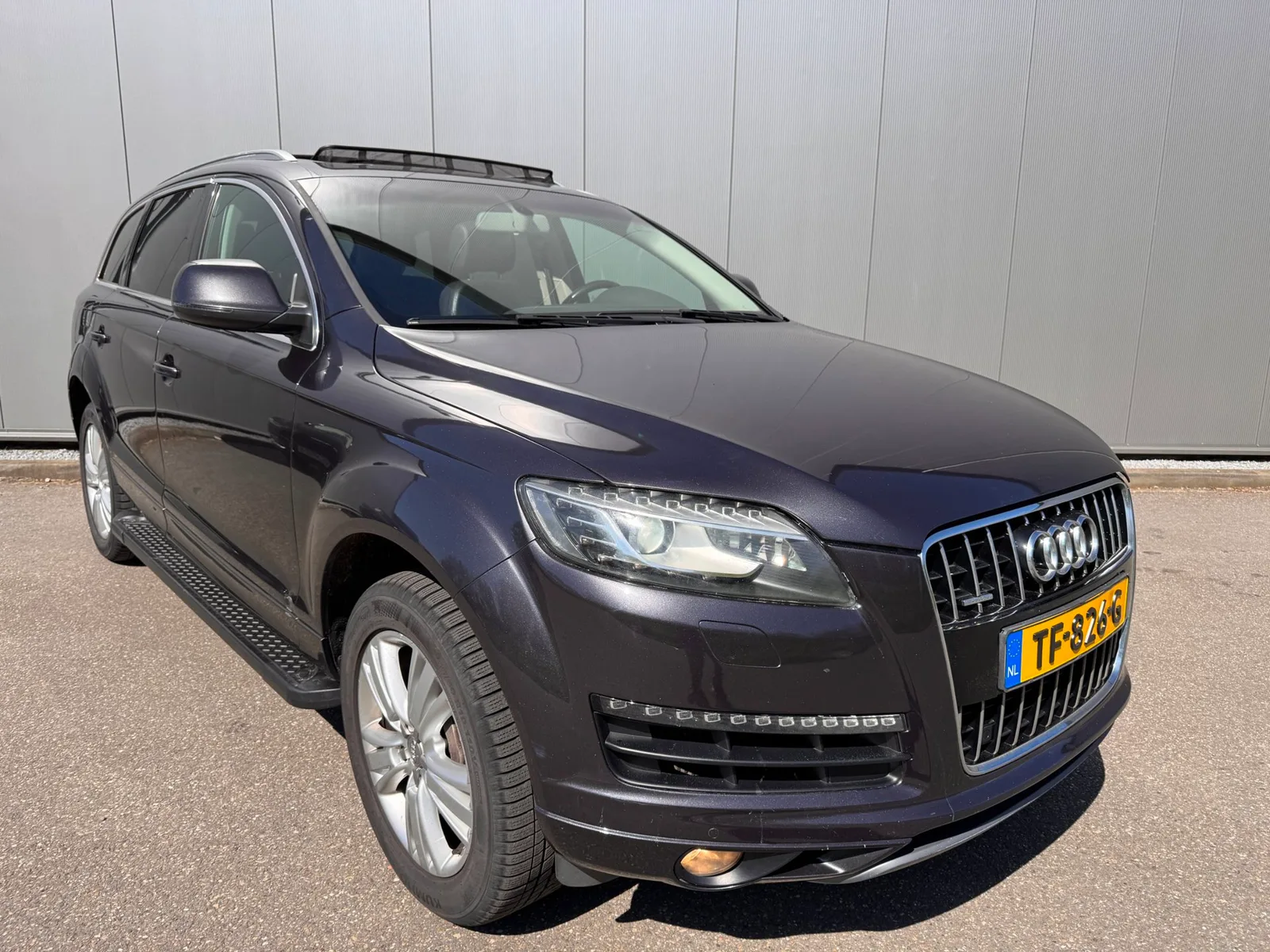 Audi Q7 (2010) — foto 1