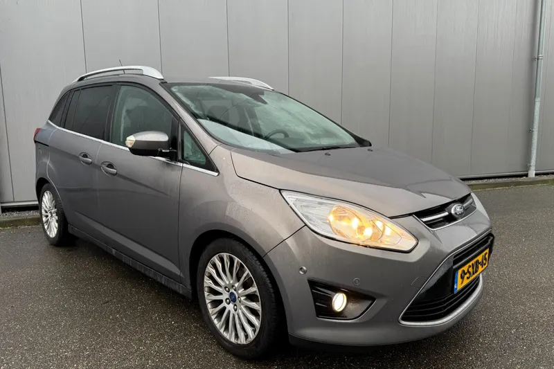 Ford Grand C-Max (2013)