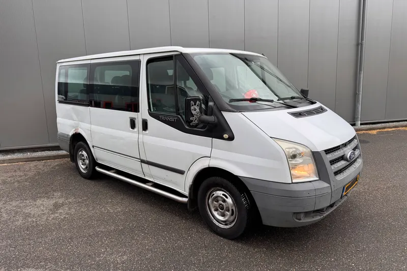 Ford Transit (2010)