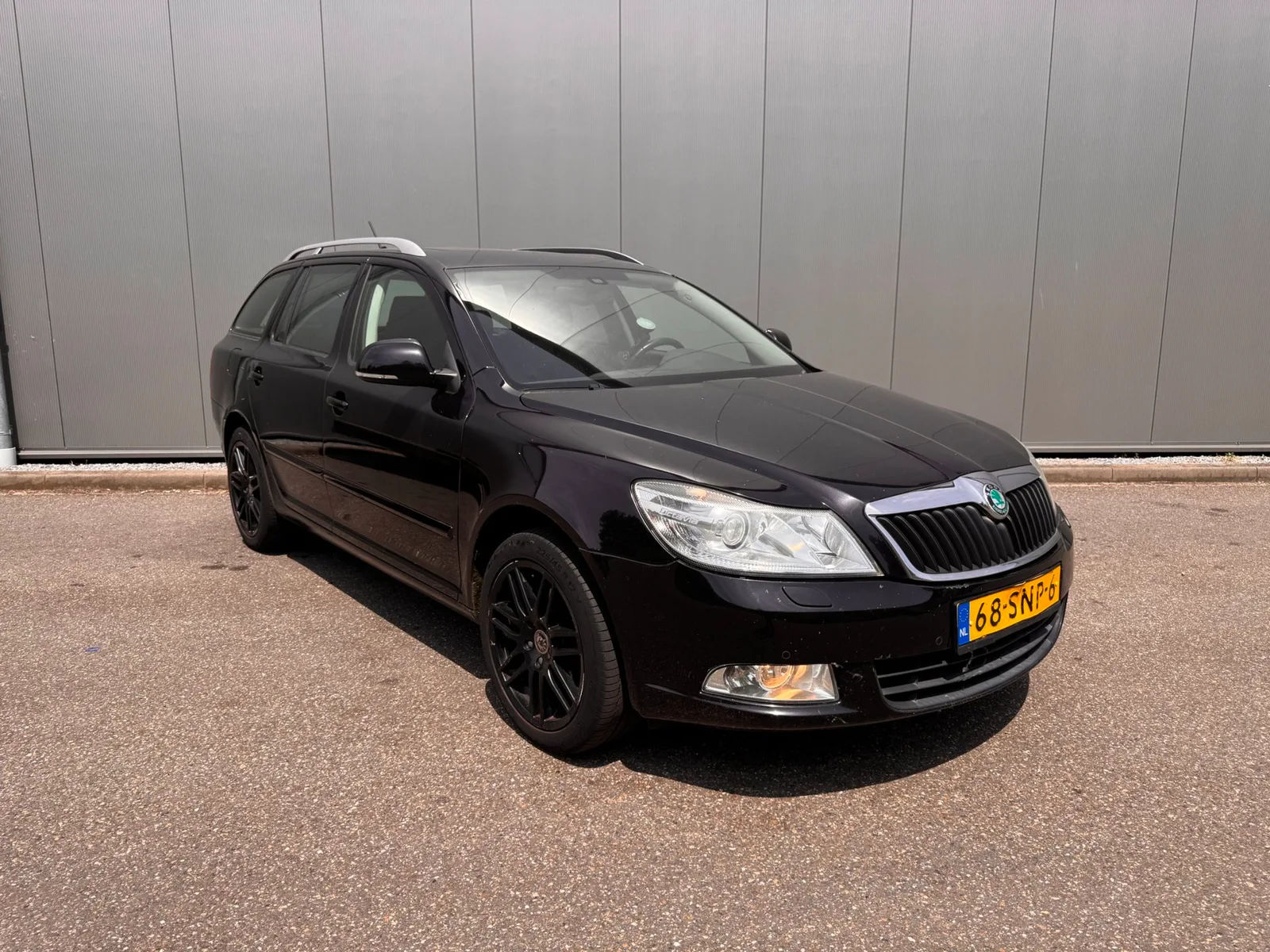 Škoda Octavia (2011) — foto 1