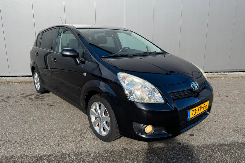 Toyota Verso (2007)
