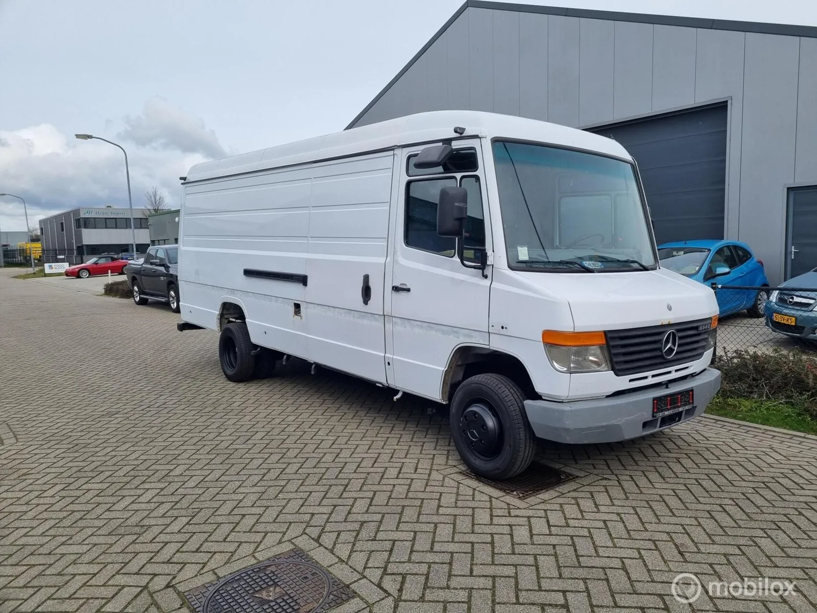 Mercedes-Benz Vario (2002) — foto 1