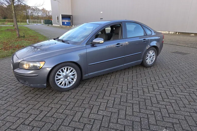Volvo S40 (2004)