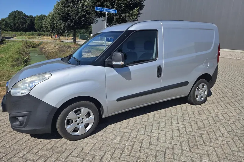 Opel Combo (2015)