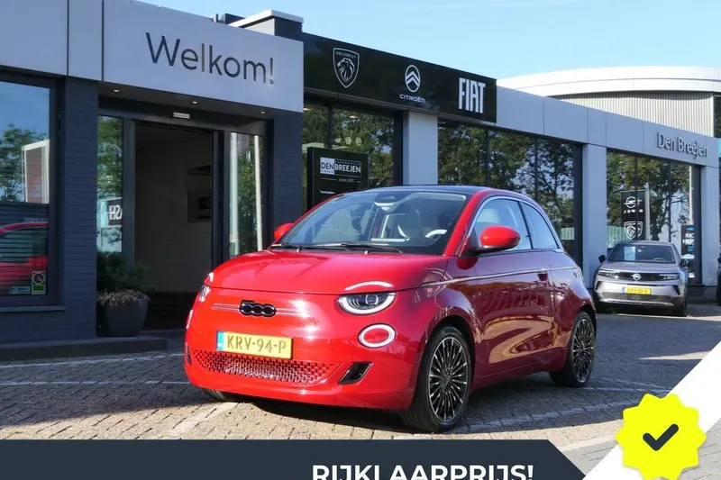 Fiat 500e (2024)