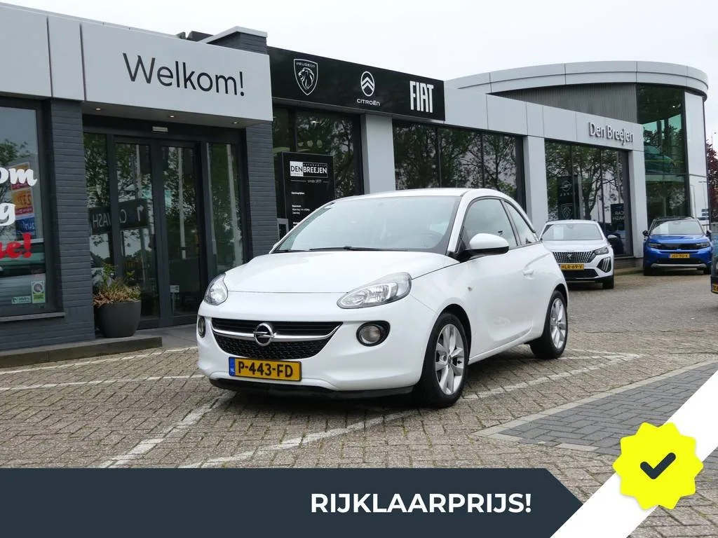 Opel Adam (2017) — foto 1