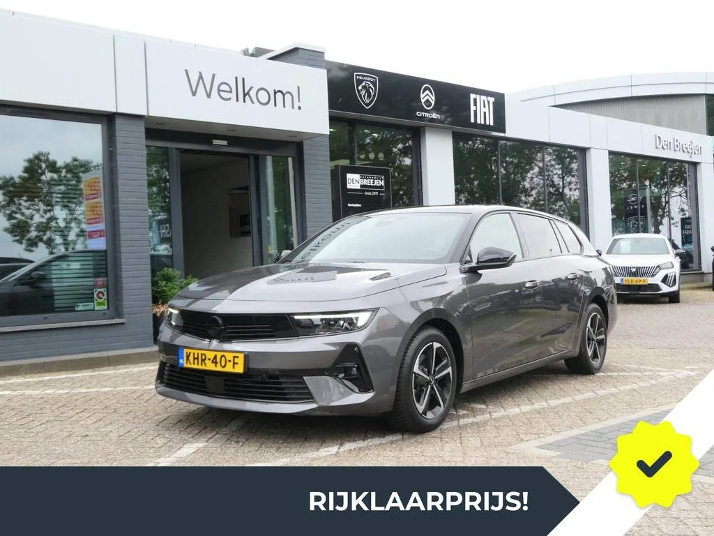 Opel Astra (2024) — foto 1