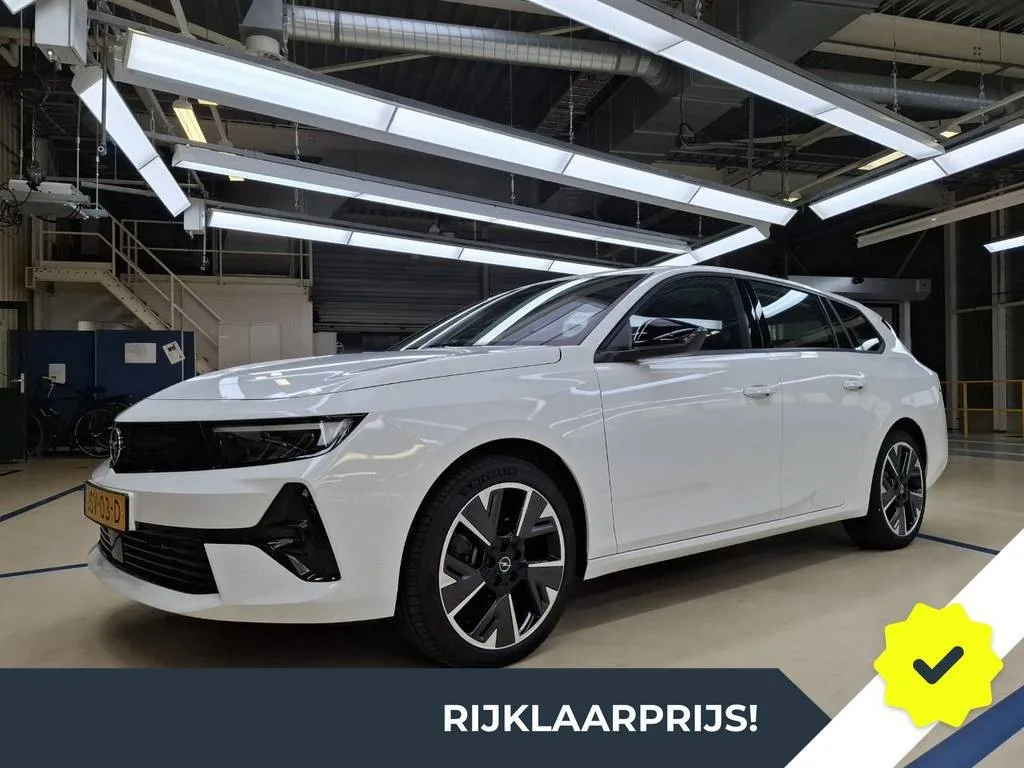 Opel Astra (2025) — foto 1