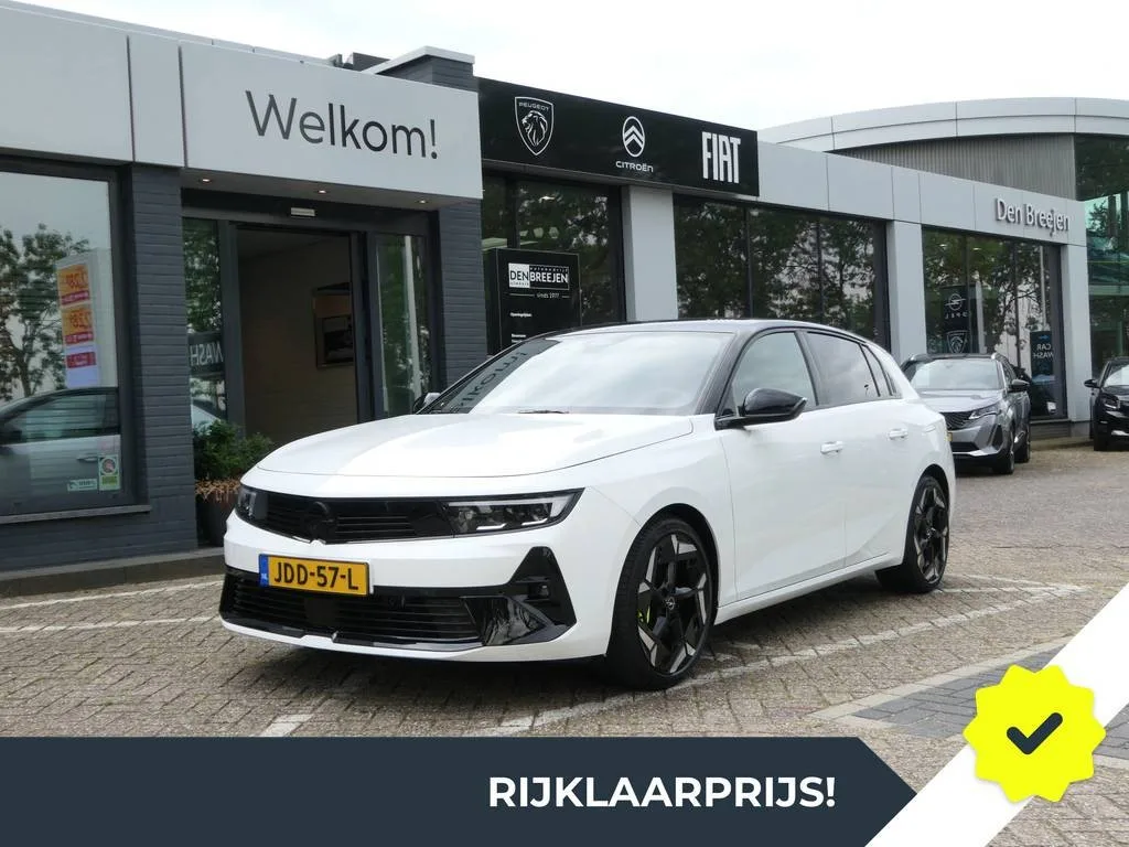 Opel Astra (2023) — foto 1