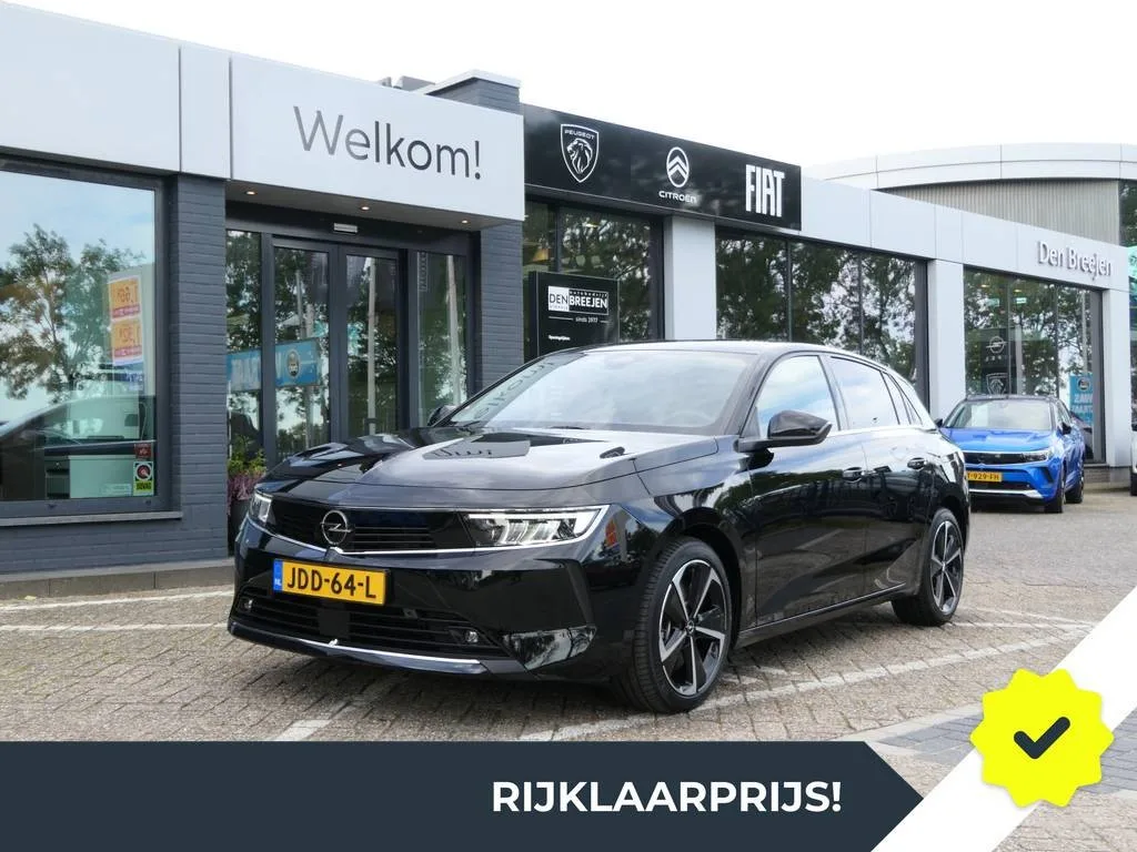 Opel Astra (2023) — foto 1
