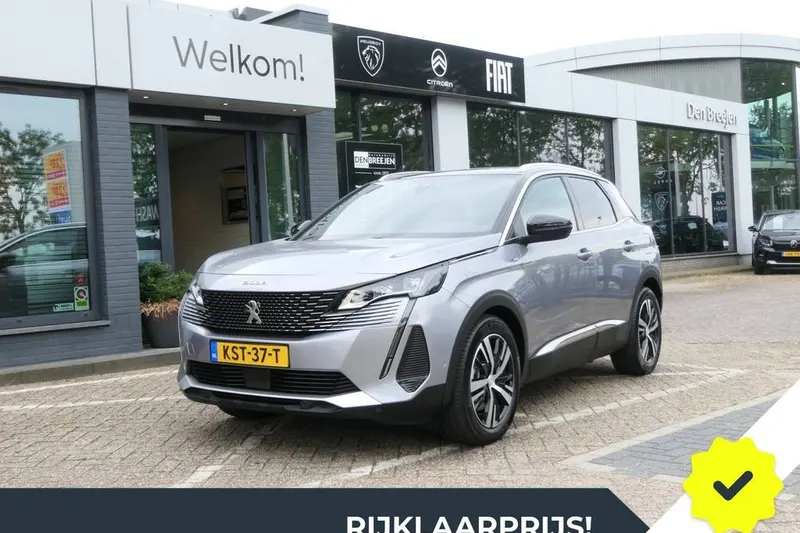 Peugeot 3008 (2023)