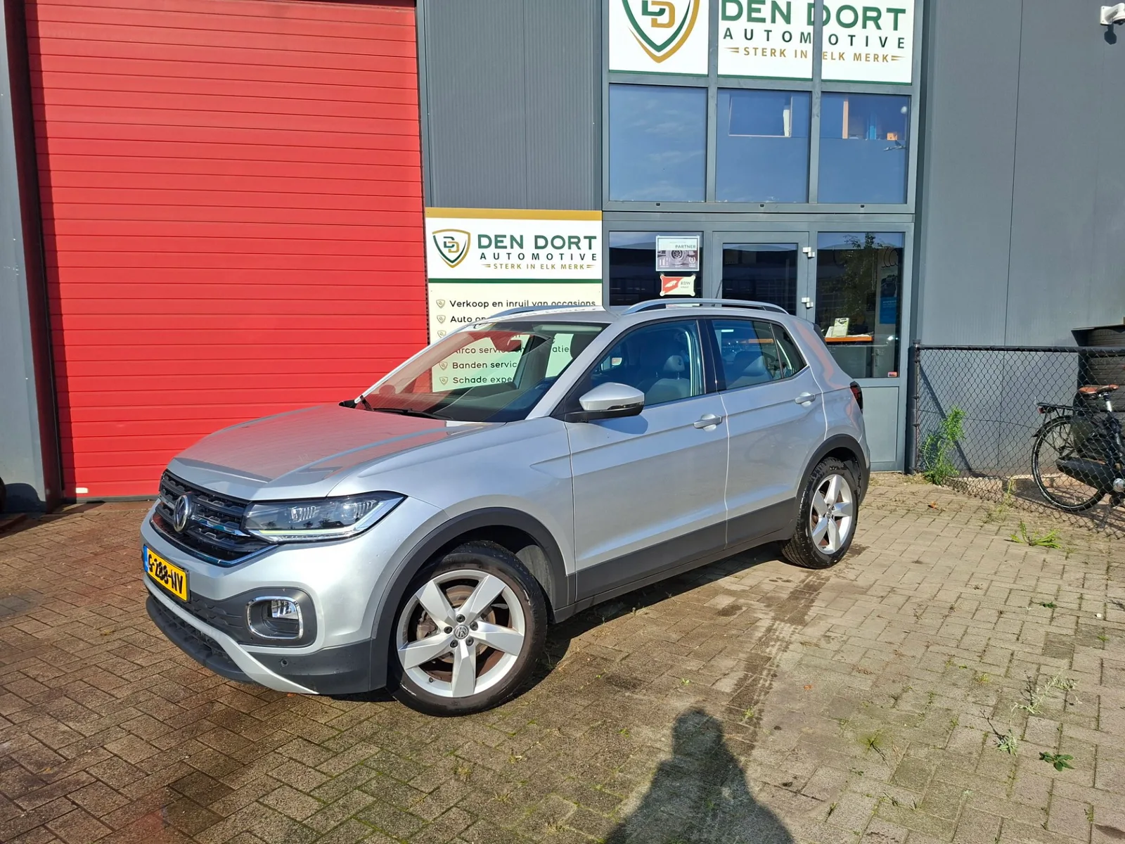Volkswagen T-Cross (2019) — foto 1