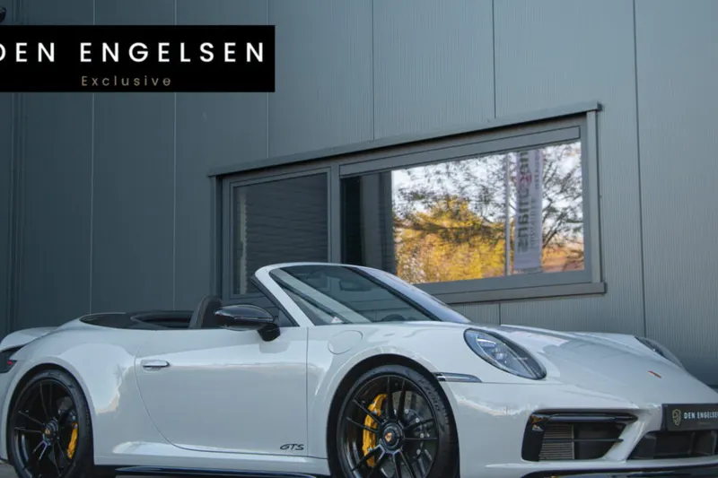 Porsche 911 (2022)