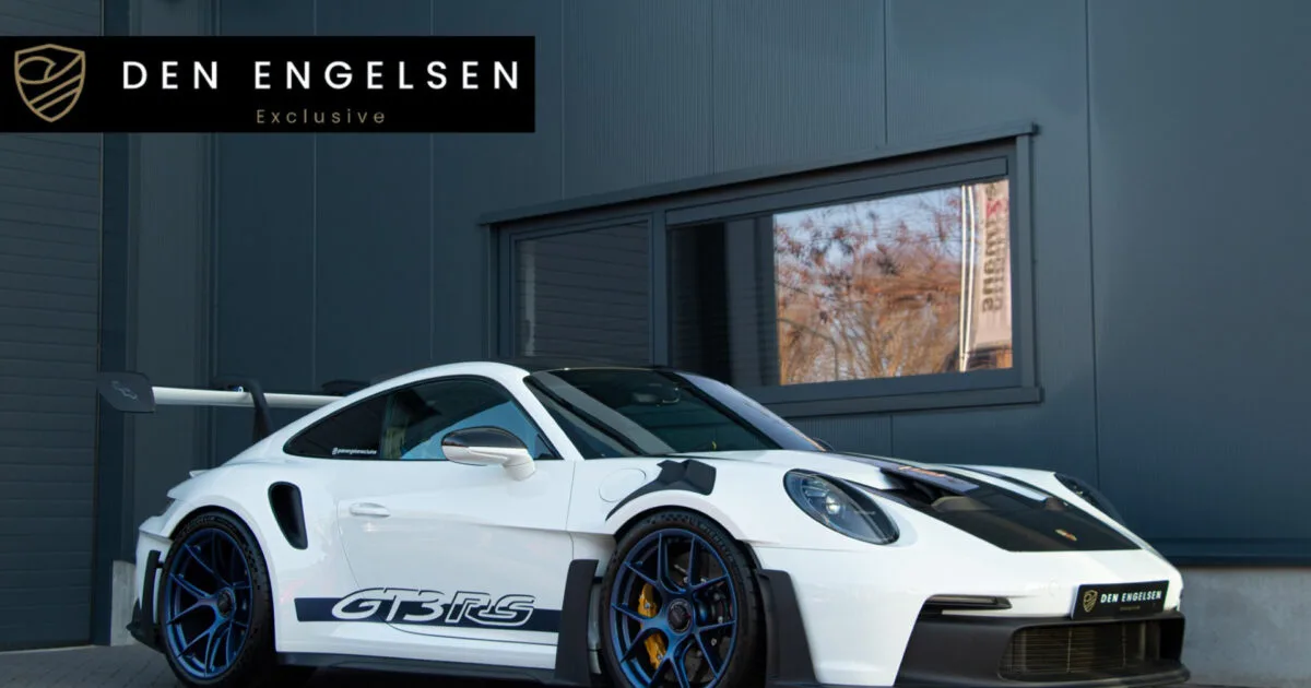 Porsche 911 (2025) — foto 1
