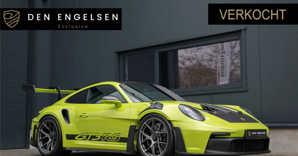 Porsche 911 (2024) — foto 1