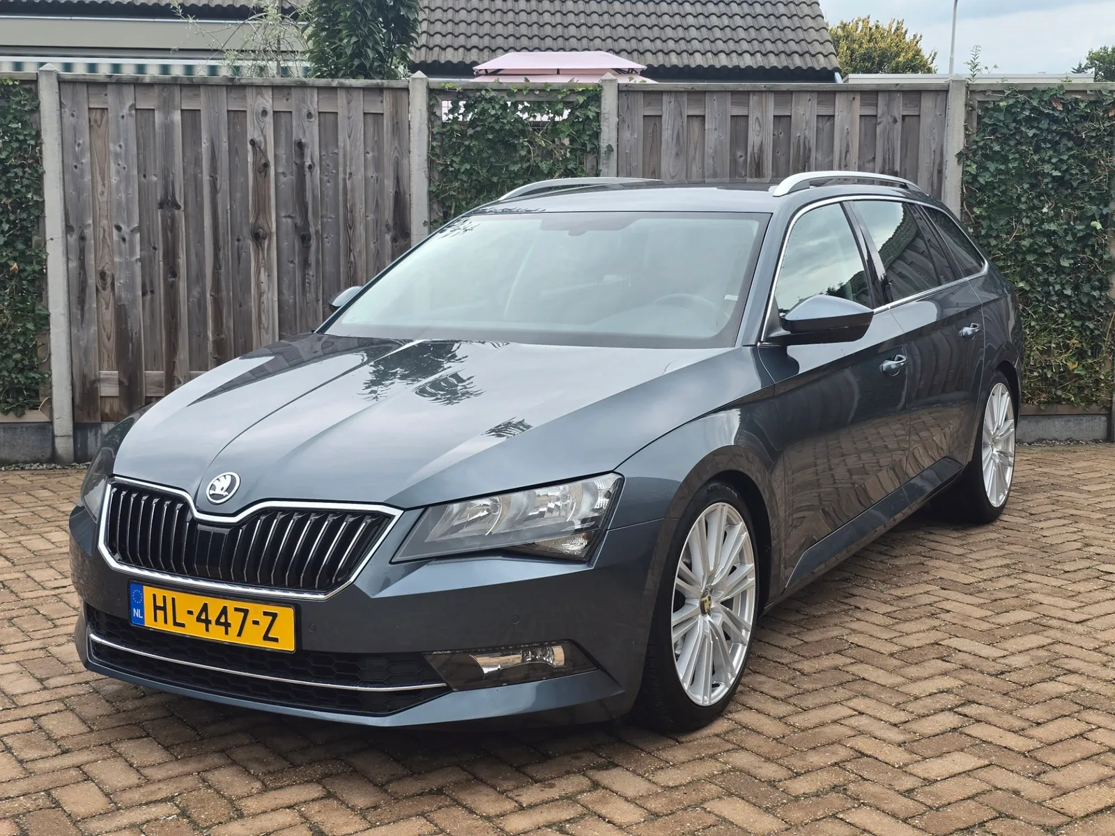 Škoda Superb (2016) — foto 1
