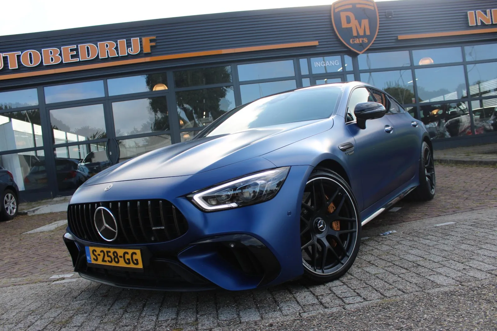 Mercedes-Benz AMG GT (2022) — foto 1