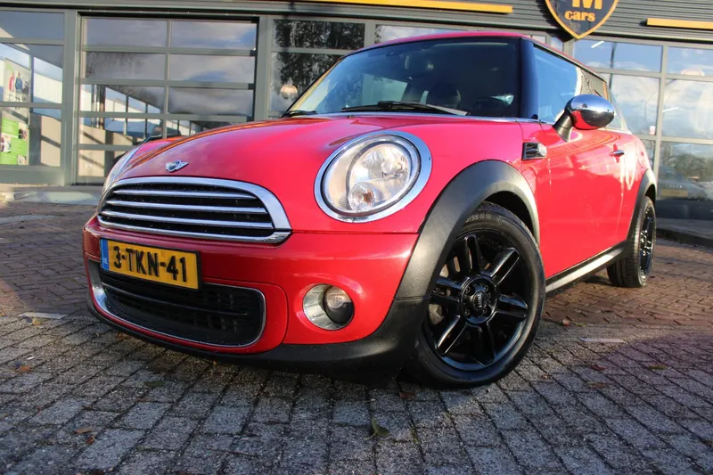 MINI (2014)