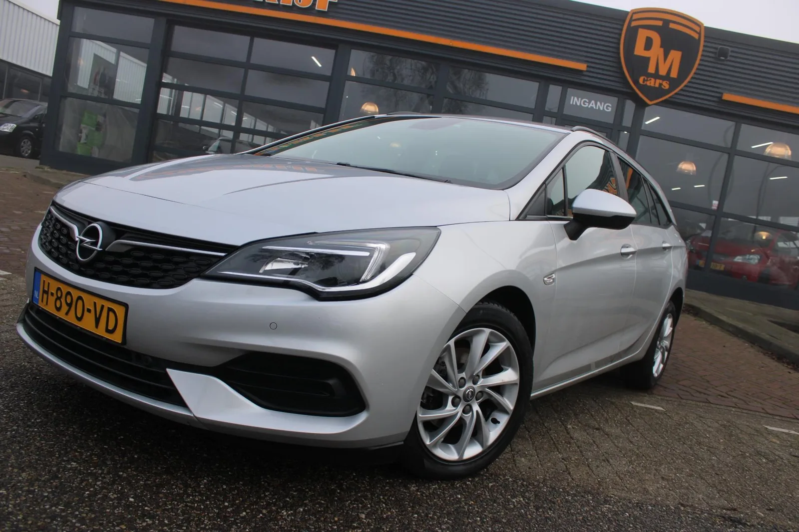 Opel Astra (2020) — foto 1