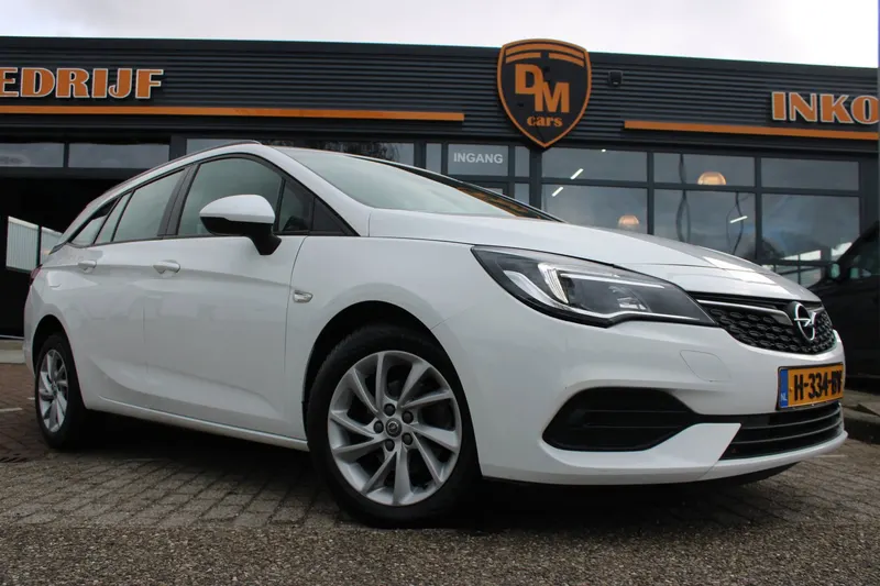 Opel Astra (2020)
