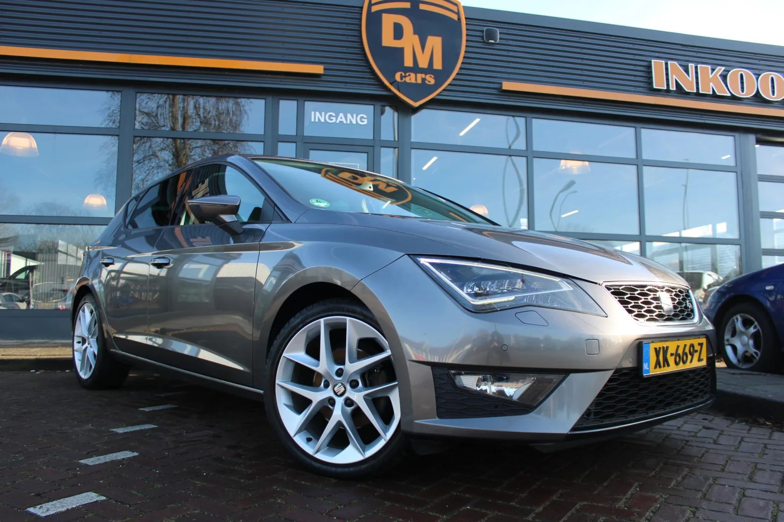SEAT Leon (2014) — foto 1