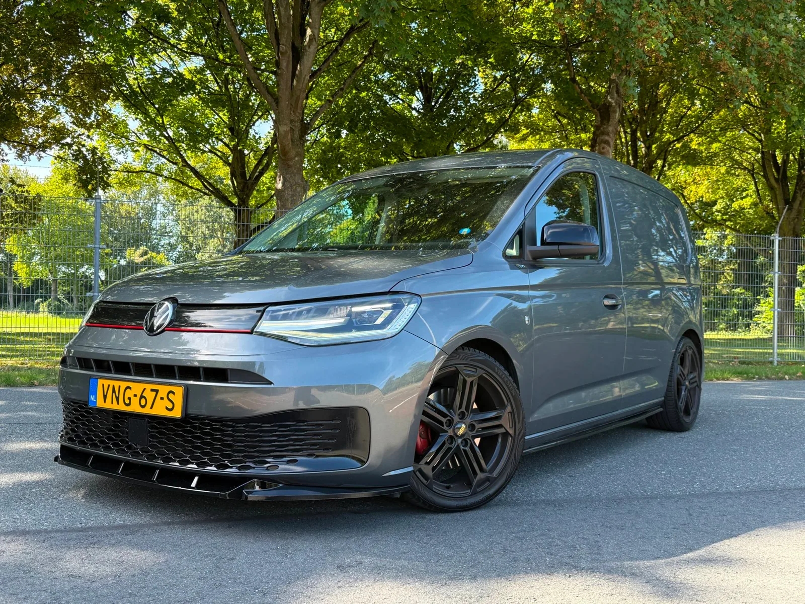 Volkswagen Caddy (2021) — foto 1