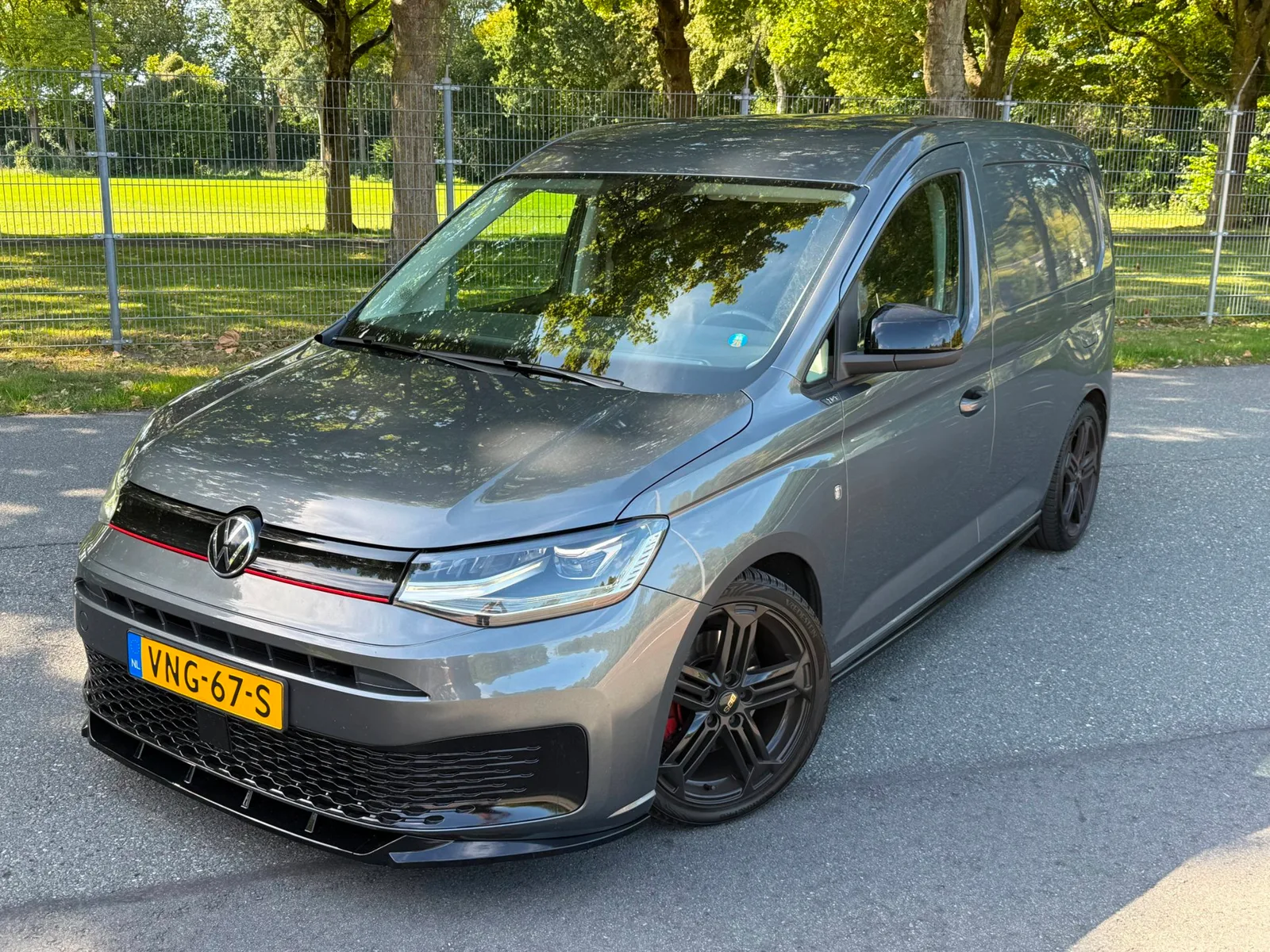 Volkswagen Caddy (2021) — foto 1