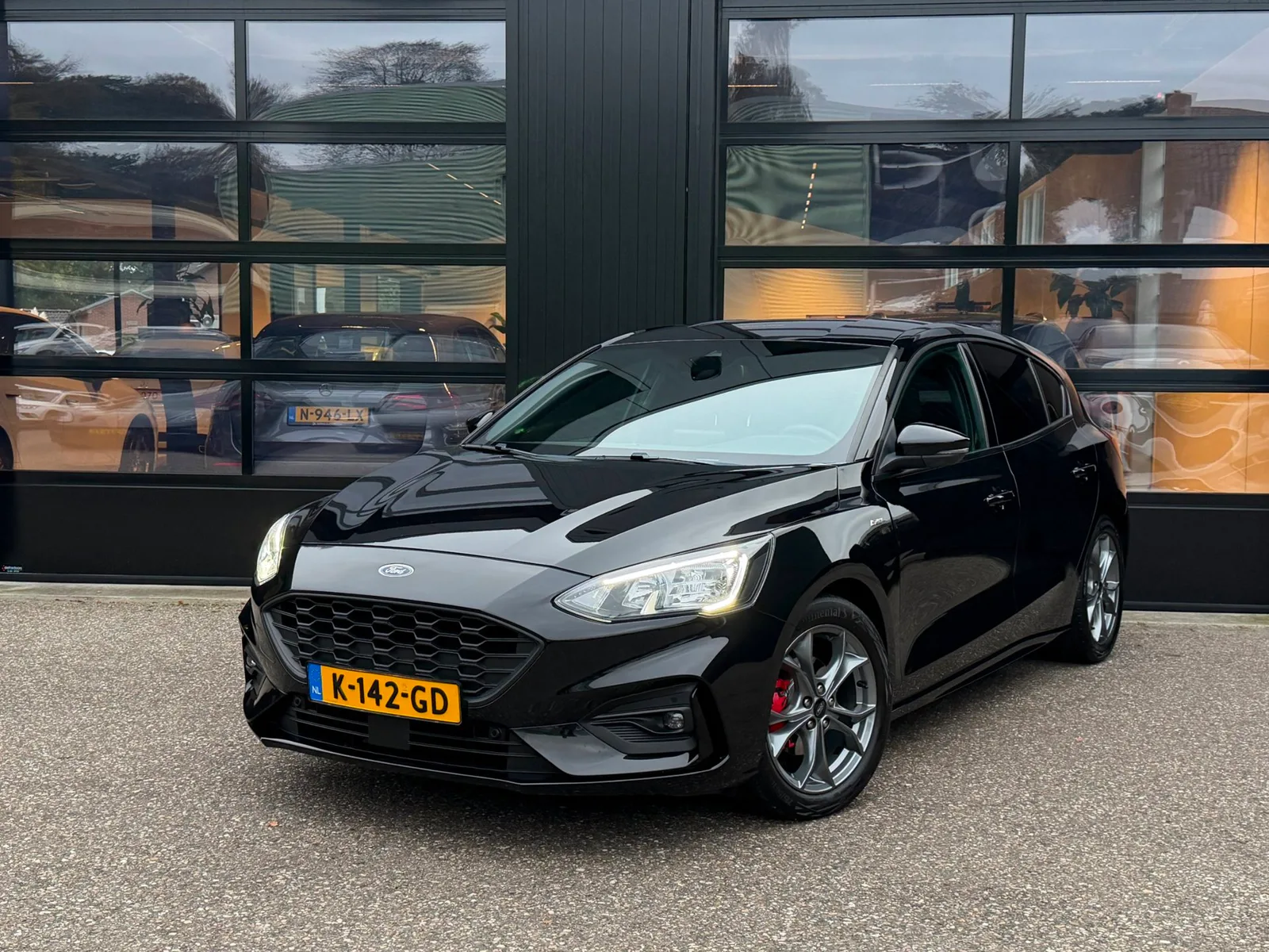 Ford Focus (2020) — foto 1