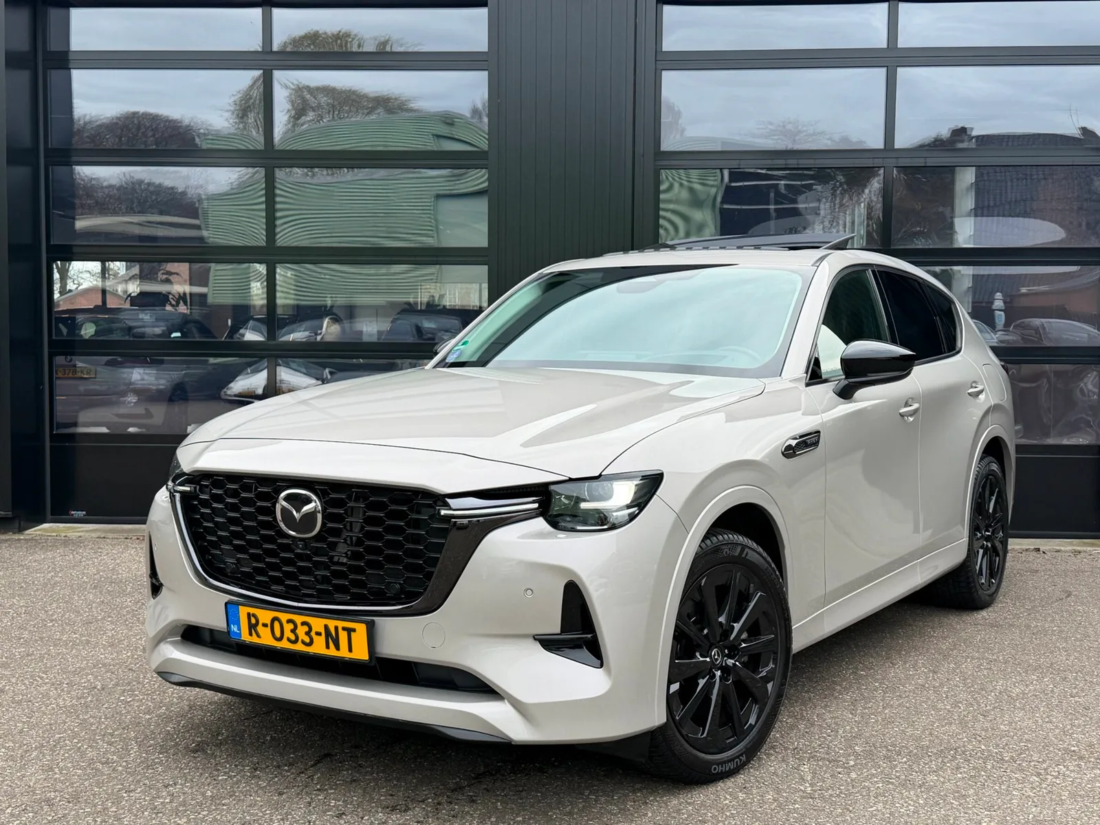 Mazda CX-60 (2022) — foto 1