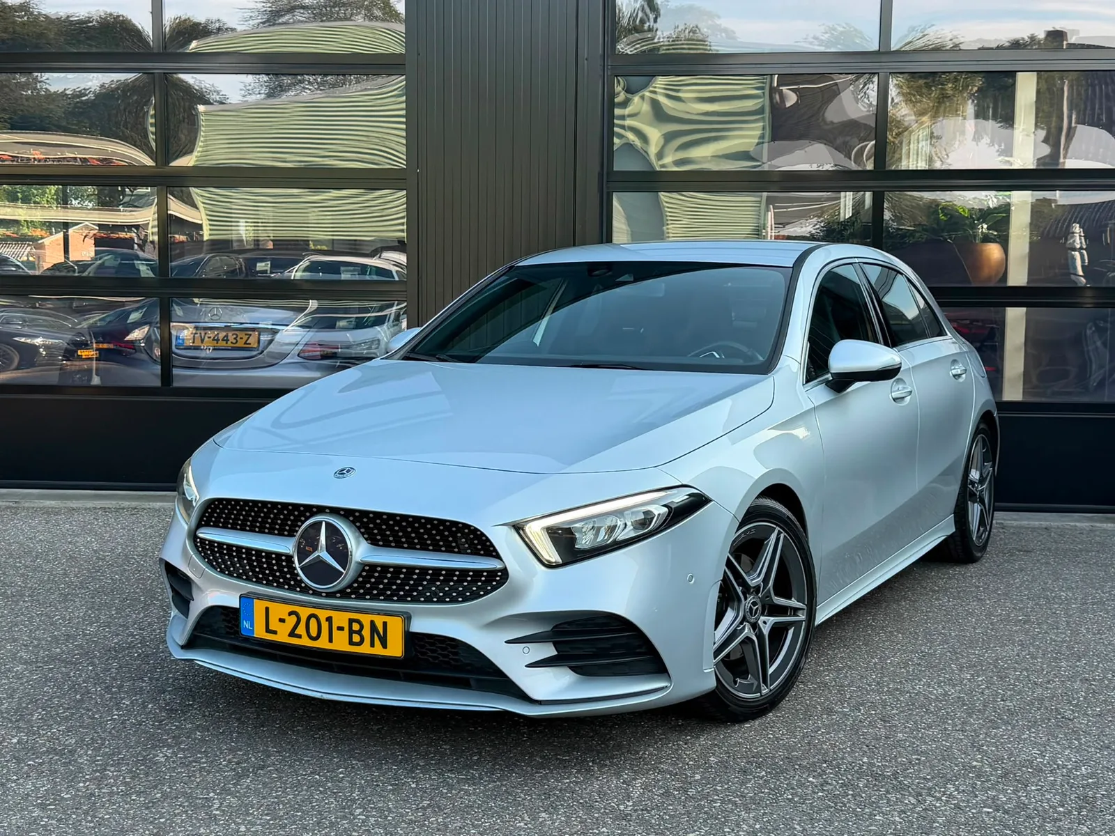 Mercedes-Benz A-Klasse (2019) — foto 1